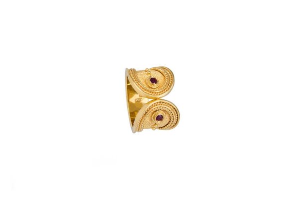 Silver handmade ring with rubies 8