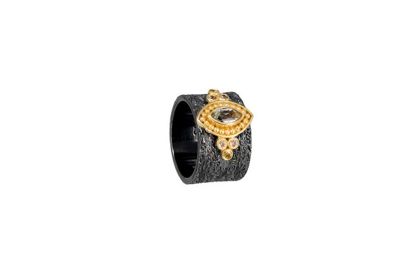 Silver handmade ring with olive and white tourmalines 9