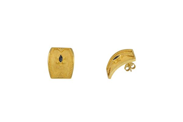Silver handmade earrings with sapphires 0329