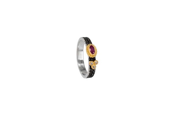 Silver handmade ring with ruby 56