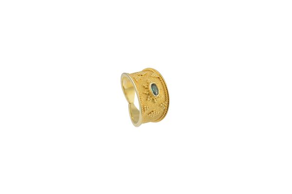 Silver handmade ring with emerald 1017